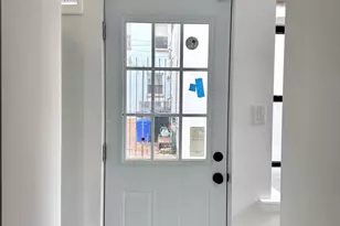 781 S 3rd St, Philadelphia, PA 19147 - Photo 9