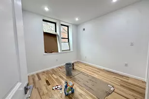 781 S 3rd St, Philadelphia, PA 19147 - Photo 11