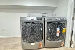 781 S 3rd St, Philadelphia, PA 19147 - Photo 15