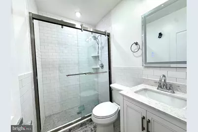 781 S 3rd Street #2, Philadelphia, PA 19147 - Photo 17