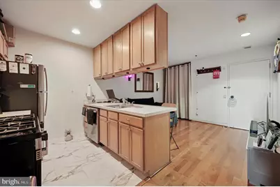 1100 Vine Street #1409, Philadelphia, PA 19107 - Photo 7