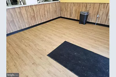 6208 Woodland Avenue, Philadelphia, PA 19142 - Photo 9