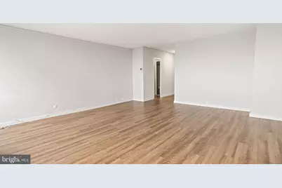 210 Locust Street #21E, Philadelphia, PA 19106 - Photo 19