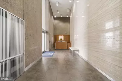 210 Locust Street #21E, Philadelphia, PA 19106 - Photo 7