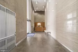 210 Locust St, Philadelphia, PA 19106 - Photo 7