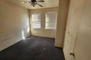 1449 S Etting St, Philadelphia, PA 19121 - Photo 3