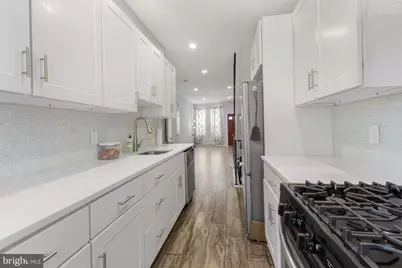 2208 S 5th Street, Philadelphia, PA 19148 - Photo 11