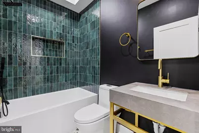 17 E Columbia Avenue, Philadelphia, PA 19125 - Photo 19