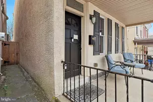 253 Hermitage St, Philadelphia, PA 19127 - Photo 3