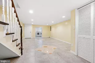 2328 Reed St, Philadelphia, PA 19146 - Photo 25