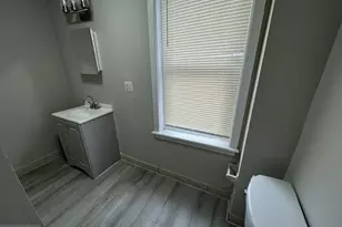 70 E Walnut Ln, Philadelphia, PA 19144 - Photo 9