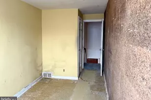 6333 Cottage St, Philadelphia, PA 19135 - Photo 15