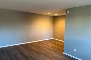 9921 Bustleton Ave, Philadelphia, PA 19115 - Photo 5