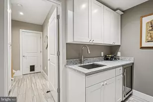 739 Bainbridge St, Philadelphia, PA 19147 - Photo 35