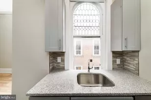 2011 Spruce St, Philadelphia, PA 19103 - Photo 11