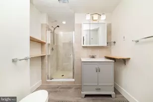 2011 Spruce St, Philadelphia, PA 19103 - Photo 23