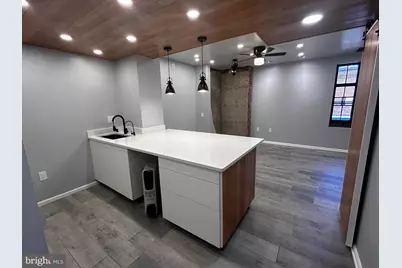 1601 Spring Garden Street #502, Philadelphia, PA 19130 - Photo 5