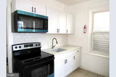 356 E Walnut Lane #2, Philadelphia, PA 19144 - Photo 1