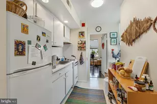 2137 Spruce St, Philadelphia, PA 19103 - Photo 5