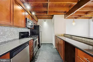 844 N 29th St, Philadelphia, PA 19130 - Photo 17