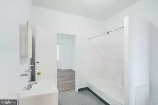 4039 N Broad St, Philadelphia, PA 19140 - Photo 11