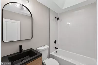 6514 Elmwood Avenue, Philadelphia, PA 19142 - Photo 15