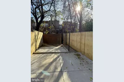 2122 W Toronto Street, Philadelphia, PA 19132 - Photo 19