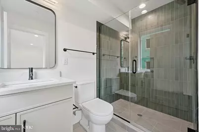 614 N Brenna Walk, Philadelphia, PA 19123 - Photo 37