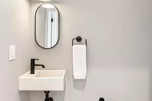 614 N Brenna Walk, Philadelphia, PA 19123 - Photo 25