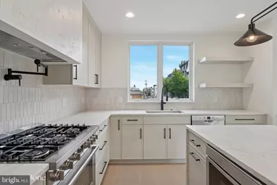 614 N Brenna Walk, Philadelphia, PA 19123 - Photo 13