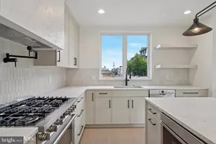 614 N Brenna Walk, Philadelphia, PA 19123 - Photo 13