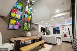 1121 Earl St, Philadelphia, PA 19125 - Photo 9