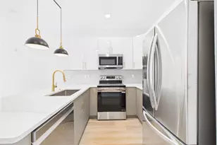 1326 S Grove St, Philadelphia, PA 19146 - Photo 3