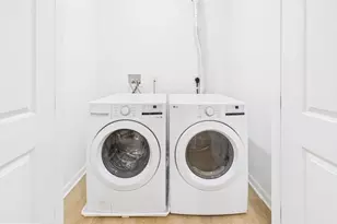 1326 S Grove St, Philadelphia, PA 19146 - Photo 9