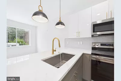 1326 S Grove Street #5, Philadelphia, PA 19146 - Photo 5