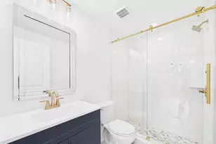 1326 S Grove St, Philadelphia, PA 19146 - Photo 13