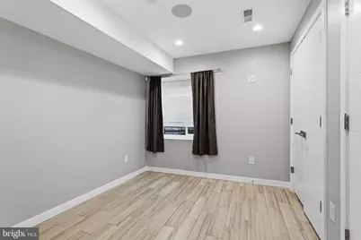 711 W Montgomery Avenue, Philadelphia, PA 19122 - Photo 9