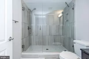 1111 Mt Vernon St, Philadelphia, PA 19123 - Photo 13