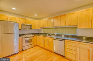 1111 Mt Vernon St, Philadelphia, PA 19123 - Photo 15