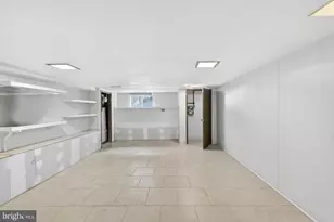 2212 S Carlisle St, Philadelphia, PA 19145 - Photo 27