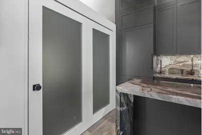 219 S 18th Street #710, Philadelphia, PA 19103 - Photo 17