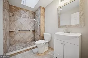 832 Kenmore Rd, Philadelphia, PA 19151 - Photo 23