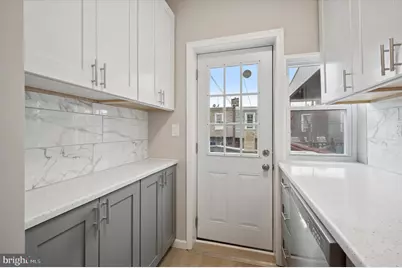 832 Kenmore Road, Philadelphia, PA 19151 - Photo 13