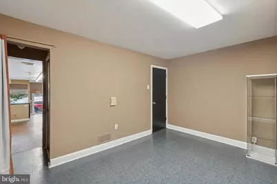 1604 Ridge Avenue, Philadelphia, PA 19130 - Photo 9