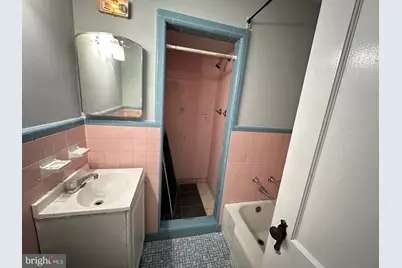 3237 Tyson Avenue, Philadelphia, PA 19149 - Photo 9