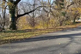 409 Cobbs Creek Pkwy, Philadelphia, PA 19143 - Photo 3