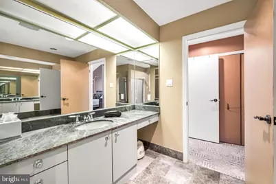 16 S Kings Oak Lane, Philadelphia, PA 19115 - Photo 29