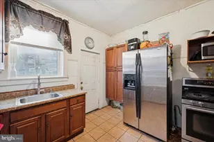 112 E Albanus St, Philadelphia, PA 19120 - Photo 5