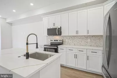 952 N Marshall Street #2, Philadelphia, PA 19123 - Photo 5