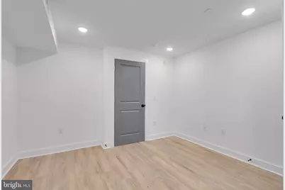 2061 N 8th Street #1, Philadelphia, PA 19122 - Photo 17